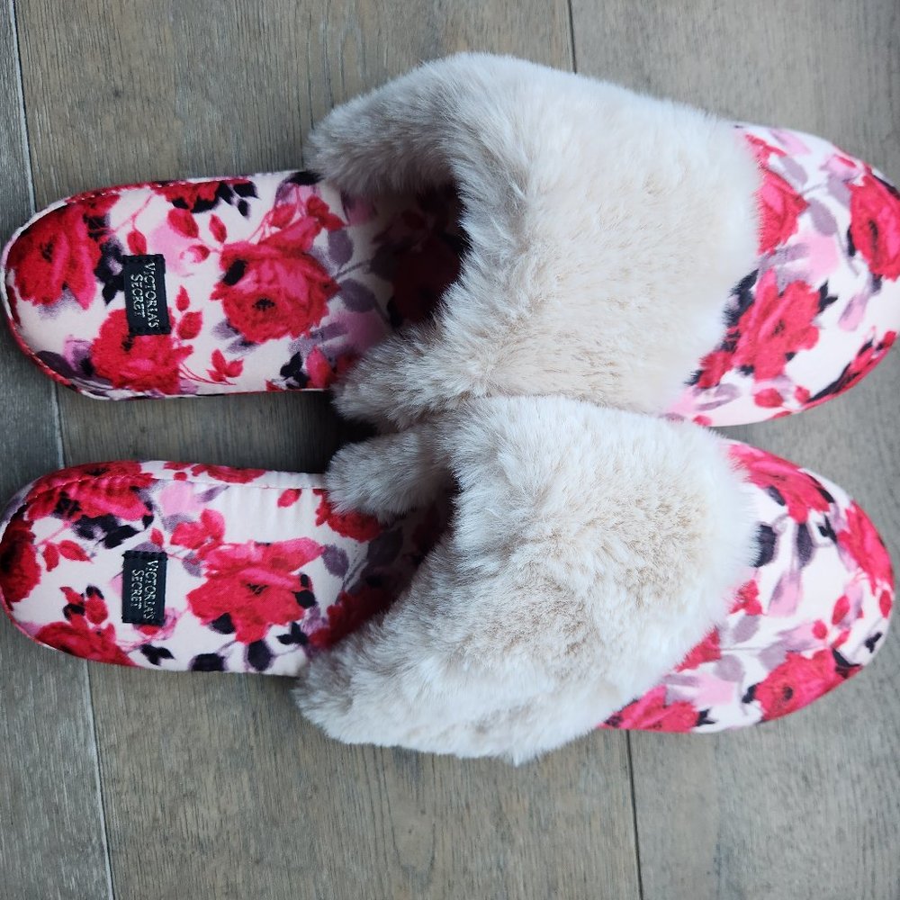 Victoria's Secrets Signature Satin Slippers with Faux Fur, Large